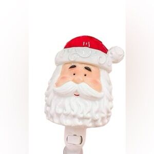 Scentsy Santa Claus Saint Nick Warmer